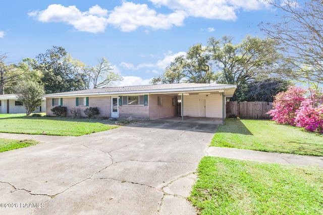 98 Birch Drive, Lafayette, LA 70506