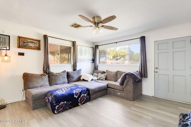 98 Birch Drive, Lafayette, LA 70506