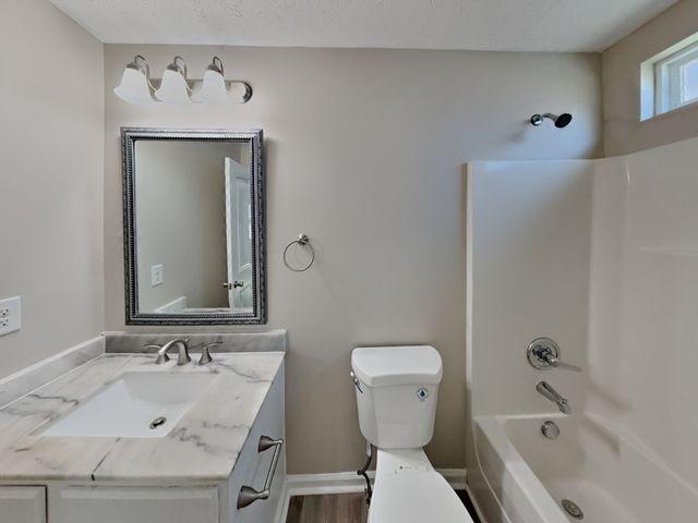 705 Griggs Pl, Nashville, TN 37217