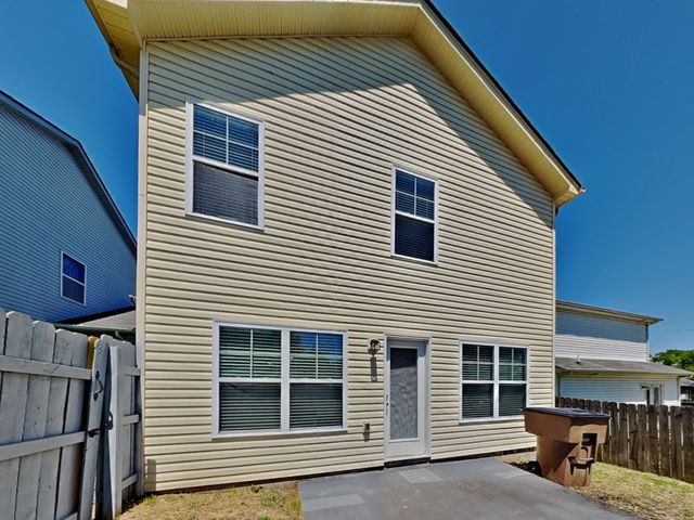 705 Griggs Pl, Nashville, TN 37217