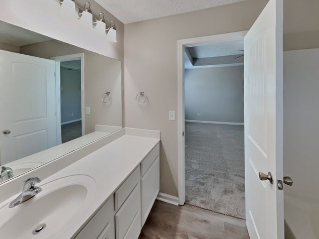 705 Griggs Pl, Nashville, TN 37217