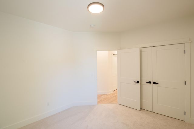 2324 Dallas Avenue, Royal Oak, MI 48067