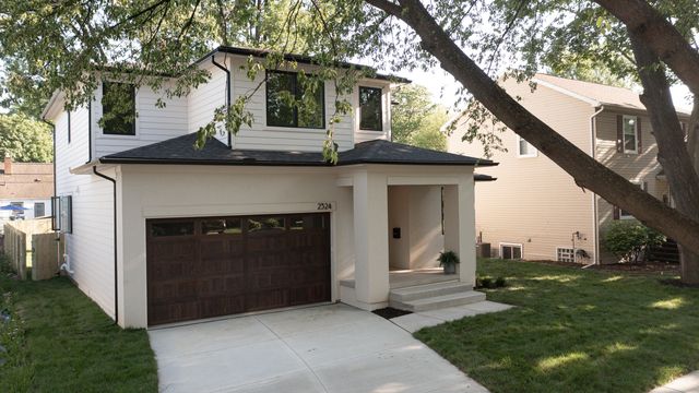 2324 Dallas Avenue, Royal Oak, MI 48067