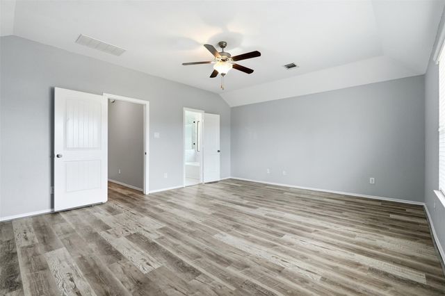 3303 Crestford Cliff Lane, Houston, TX 77047