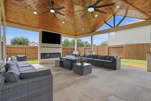 3303 Crestford Cliff Lane, Houston, TX 77047