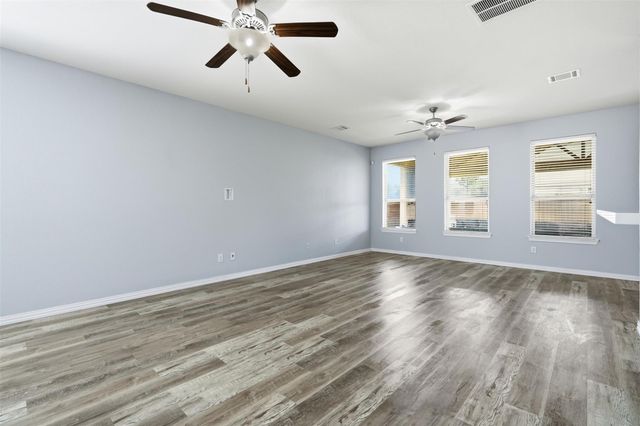 3303 Crestford Cliff Lane, Houston, TX 77047