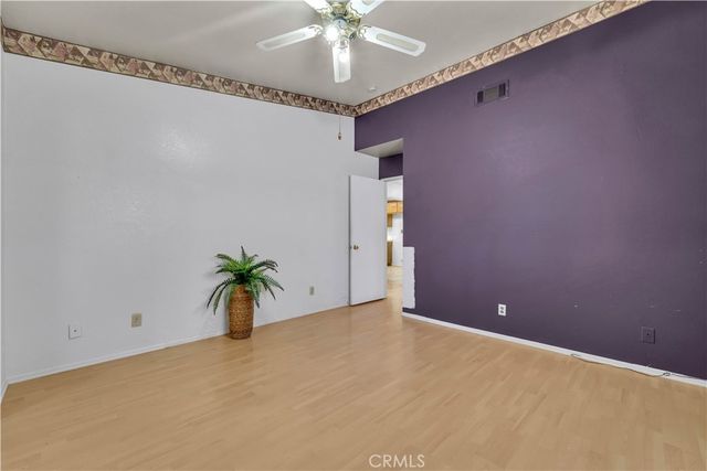 43732 La Paz, Lancaster, CA 93535
