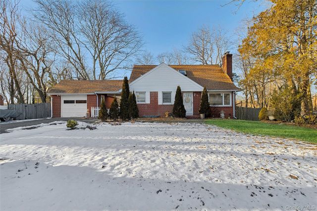 21 Parsnip Pond Road, Lake Grove, NY 11755