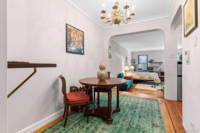 4445 Post Road 3H, Bronx, NY 10471