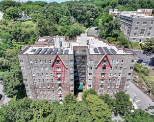 4445 Post Road 3H, Bronx, NY 10471