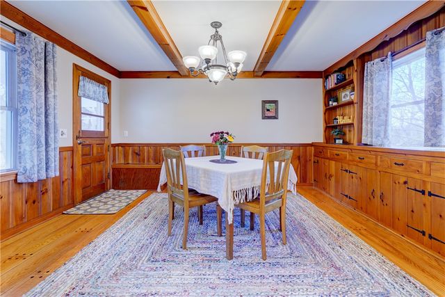 330 Kreag Road, Perinton, NY 14534