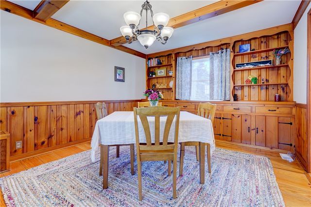 330 Kreag Road, Perinton, NY 14534