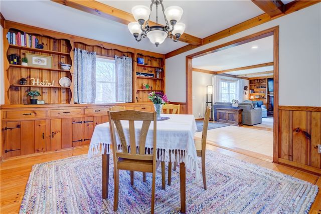 330 Kreag Road, Perinton, NY 14534