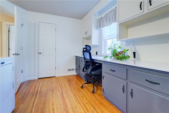 330 Kreag Road, Perinton, NY 14534