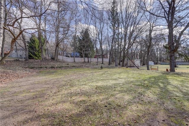 330 Kreag Road, Perinton, NY 14534