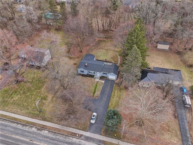 330 Kreag Road, Perinton, NY 14534