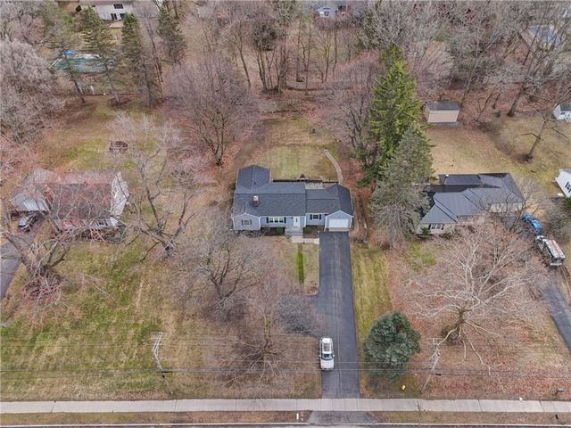 330 Kreag Road, Perinton, NY 14534