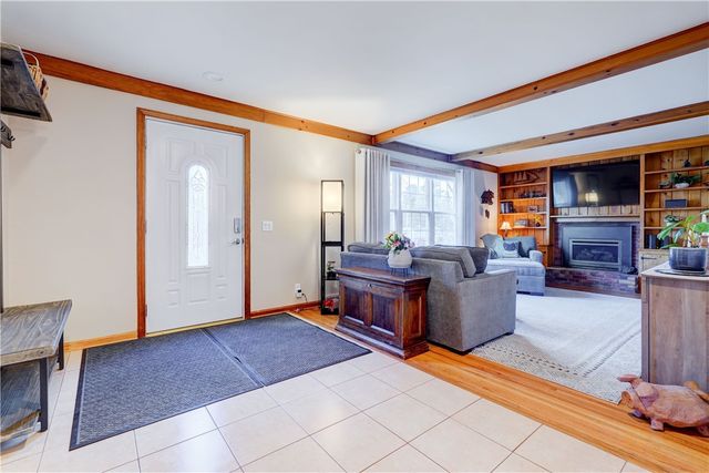 330 Kreag Road, Perinton, NY 14534