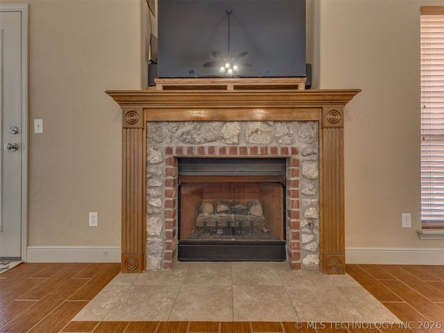 1104 N Scott Avenue, Haskell, OK 74436