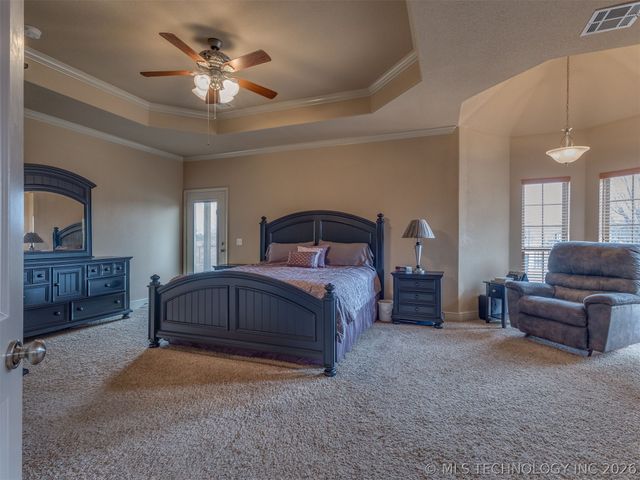 1104 N Scott Avenue, Haskell, OK 74436