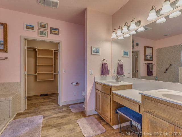 1104 N Scott Avenue, Haskell, OK 74436