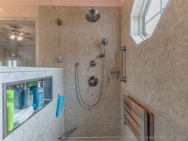 1104 N Scott Avenue, Haskell, OK 74436