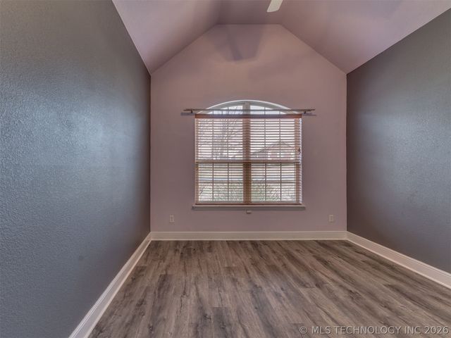 1104 N Scott Avenue, Haskell, OK 74436