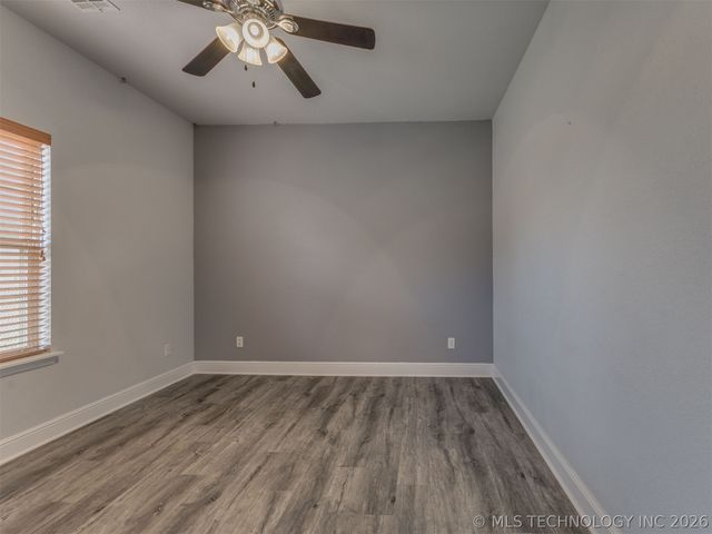 1104 N Scott Avenue, Haskell, OK 74436