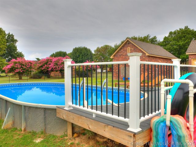 1104 N Scott Avenue, Haskell, OK 74436