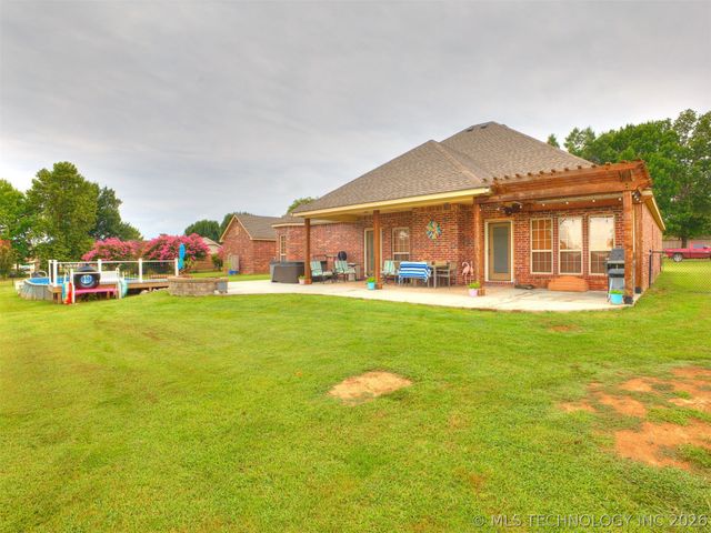1104 N Scott Avenue, Haskell, OK 74436