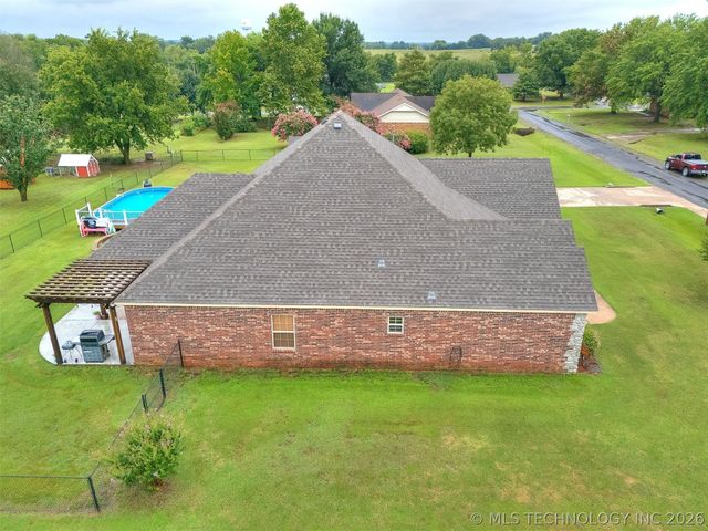 1104 N Scott Avenue, Haskell, OK 74436