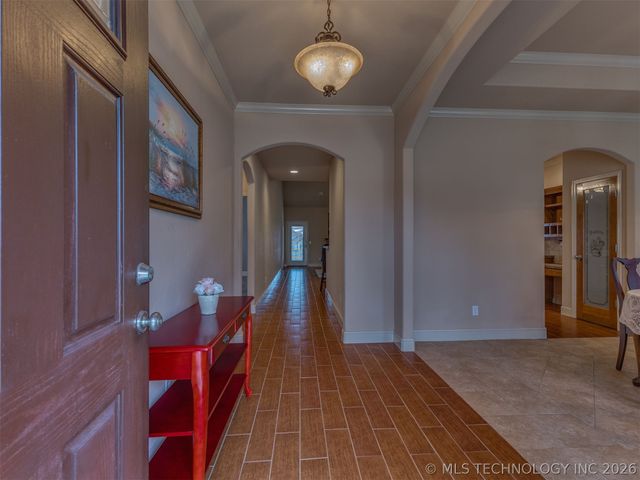 1104 N Scott Avenue, Haskell, OK 74436