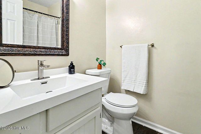 3944 Echo Farms Boulevard, Wilmington, NC 28412