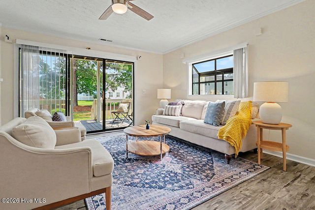 3944 Echo Farms Boulevard, Wilmington, NC 28412