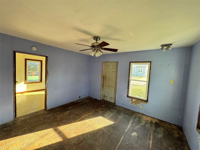 1250 E 32ND Street, Erie, PA 16504