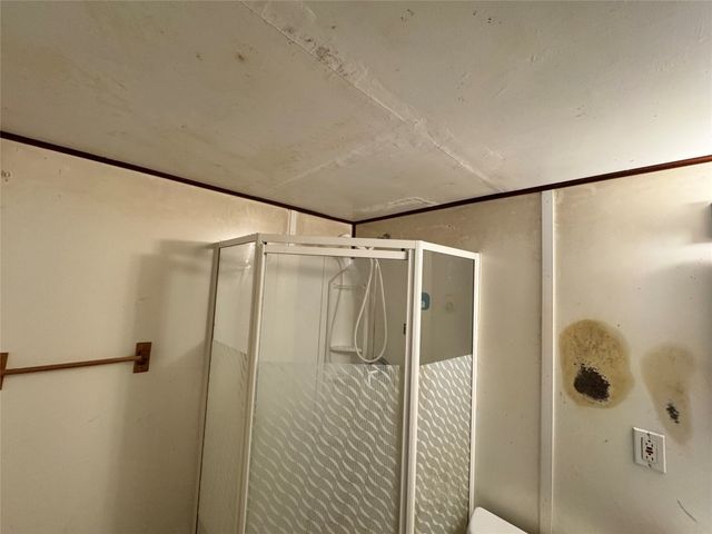 1250 E 32ND Street, Erie, PA 16504