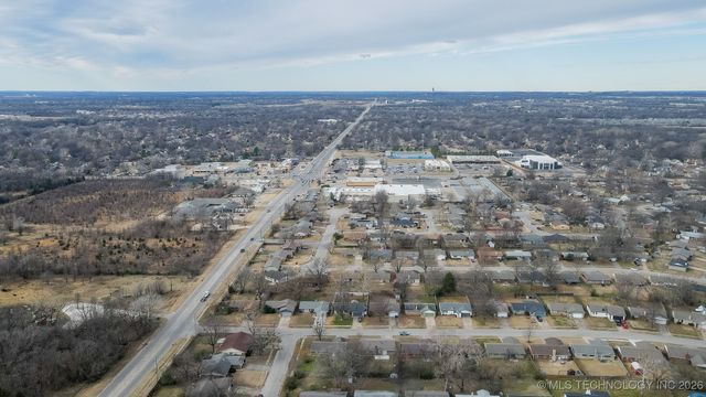 1753 S Pine Avenue, Broken Arrow, OK 74012