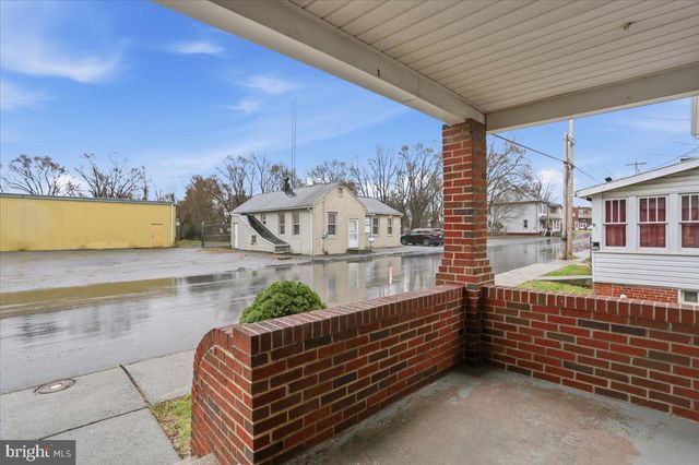 639 W RACE ST, Martinsburg, WV 25401