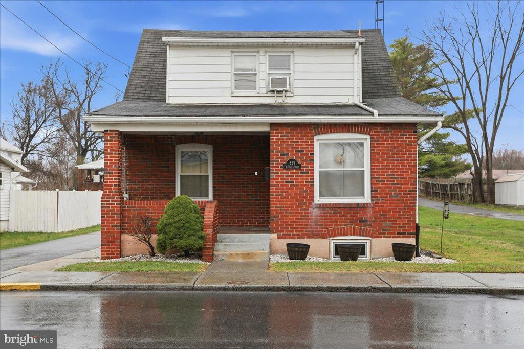 639 W RACE ST, Martinsburg, WV 25401