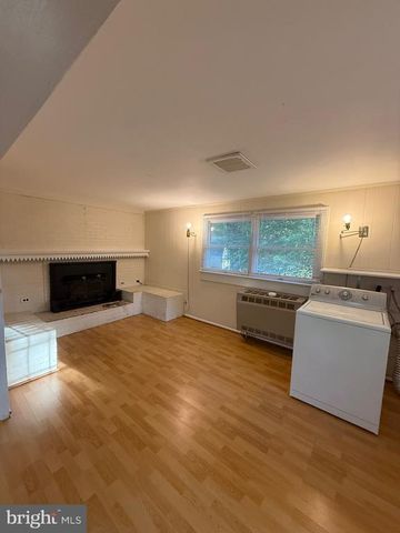 3600 MINE RD, Fredericksburg, VA 22408