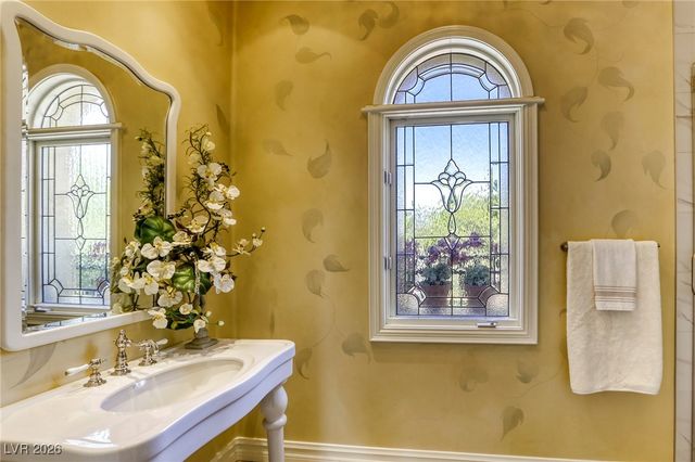 9053 Opus Drive, Las Vegas, NV 89117