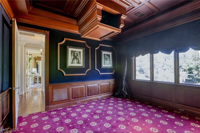 9053 Opus Drive, Las Vegas, NV 89117