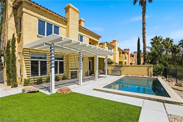 9053 Opus Drive, Las Vegas, NV 89117