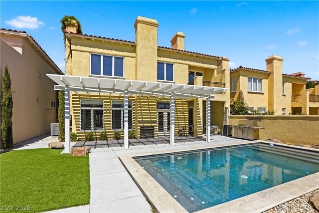 9053 Opus Drive, Las Vegas, NV 89117