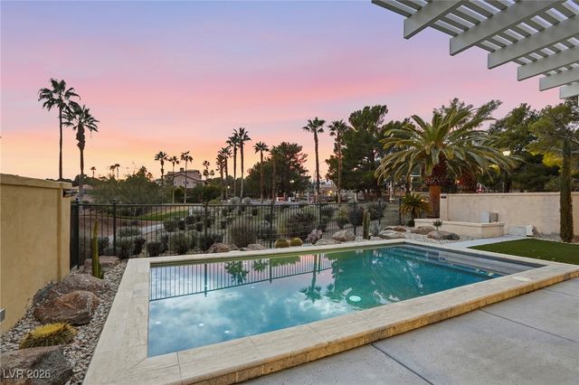 9053 Opus Drive, Las Vegas, NV 89117