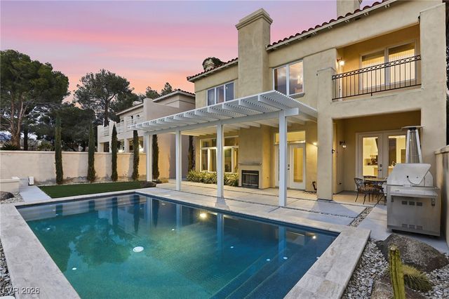 9053 Opus Drive, Las Vegas, NV 89117