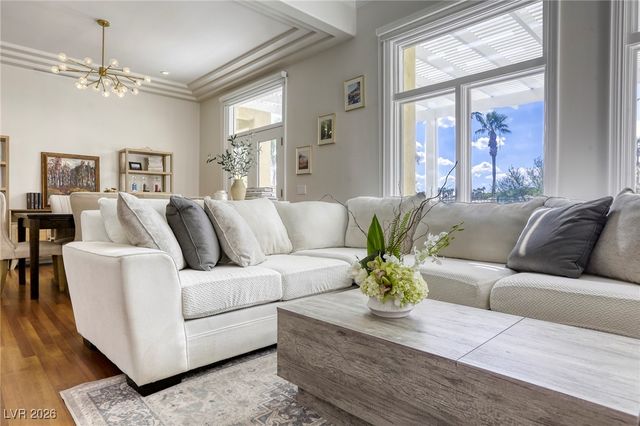 9053 Opus Drive, Las Vegas, NV 89117