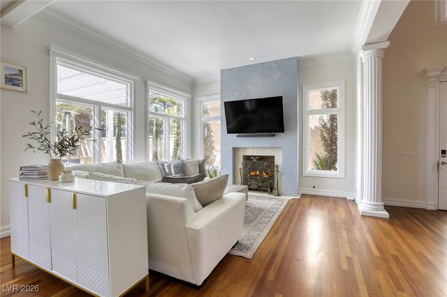 9053 Opus Drive, Las Vegas, NV 89117