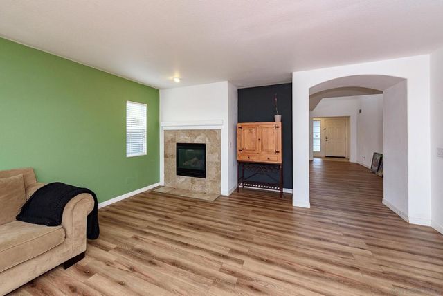 1039 Eliot St, Oceanside, CA 92057