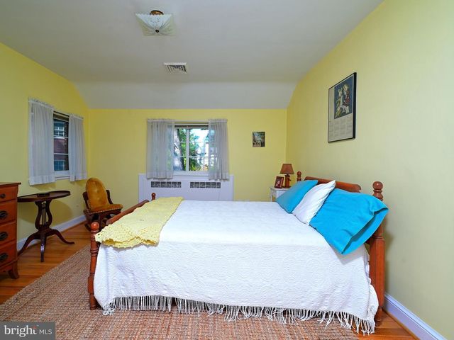 601 N OVERLOOK DR, Alexandria, VA 22305